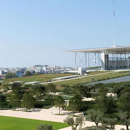 Veggera Center,petralona Station Apartment